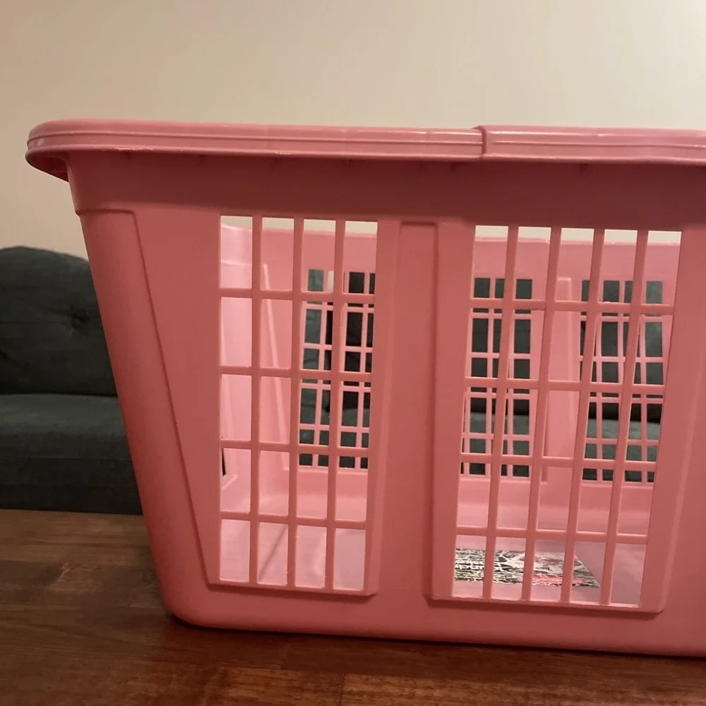 Vtg Rubbermaid 2965  Pink Rectangle Laundry Basket‎ Weave 22x16x11 Grannycore